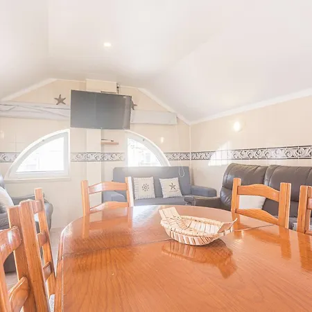 T2 Duplex Coral House 纳扎雷