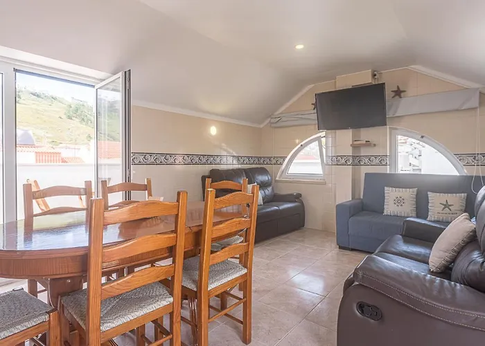 T2 Duplex Coral House דירה *